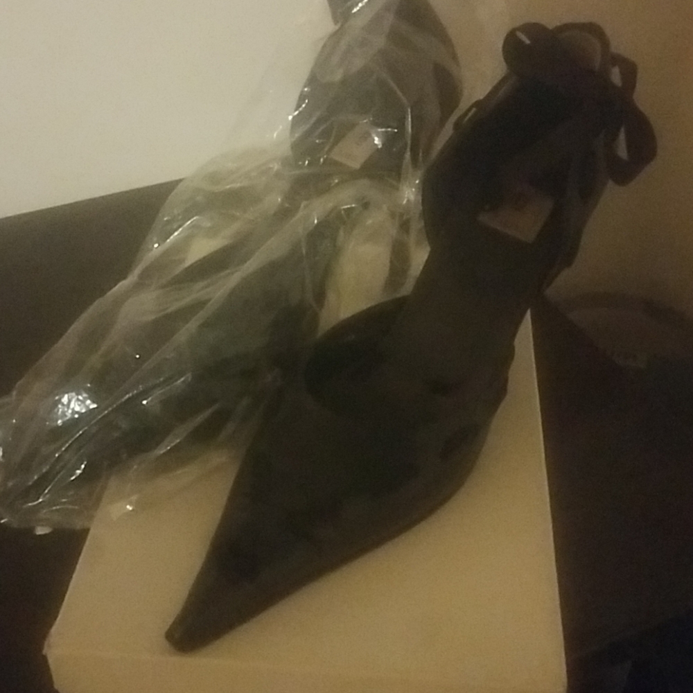 Bakers stilettos black pumps